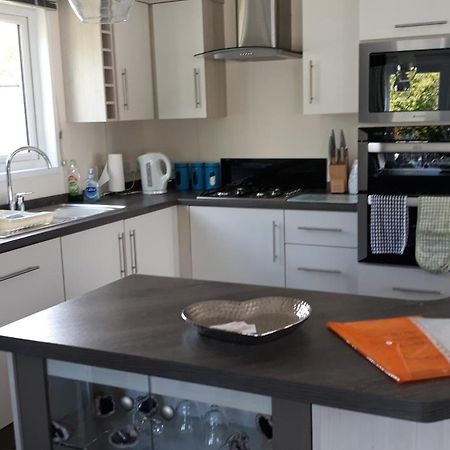 Luxury 6 Berth Lodge At Quince 10 Ferndown Εξωτερικό φωτογραφία